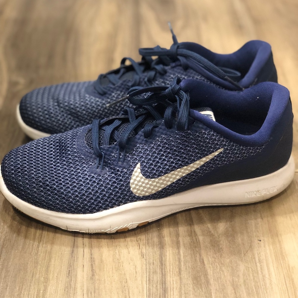Nike shoes